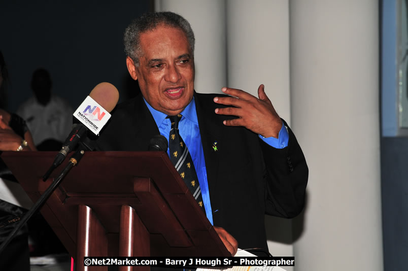 Bird of Paradise Awards & Gala @ Grand Palladium Resort & Spa [Fiesta] - Guest Honouree The Most Honourable P.J. Patterson ON, PC, QC - Hanover Jamaica Travel Guide - Lucea Jamaica Travel Guide is an Internet Travel - Tourism Resource Guide to the Parish of Hanover and Lucea area of Jamaica - http://www.hanoverjamaicatravelguide.com - http://.www.luceajamaicatravelguide.com