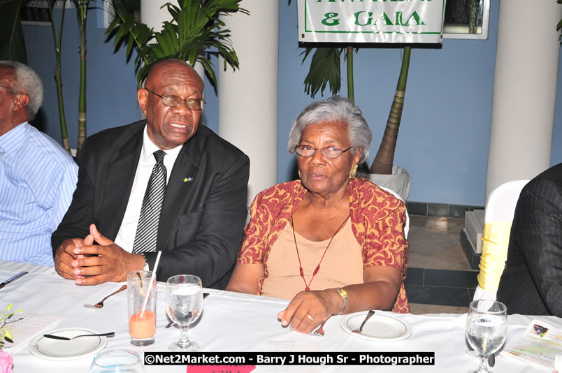 Bird of Paradise Awards & Gala @ Grand Palladium Resort & Spa [Fiesta] - Guest Honouree The Most Honourable P.J. Patterson ON, PC, QC - Hanover Jamaica Travel Guide - Lucea Jamaica Travel Guide is an Internet Travel - Tourism Resource Guide to the Parish of Hanover and Lucea area of Jamaica - http://www.hanoverjamaicatravelguide.com - http://.www.luceajamaicatravelguide.com