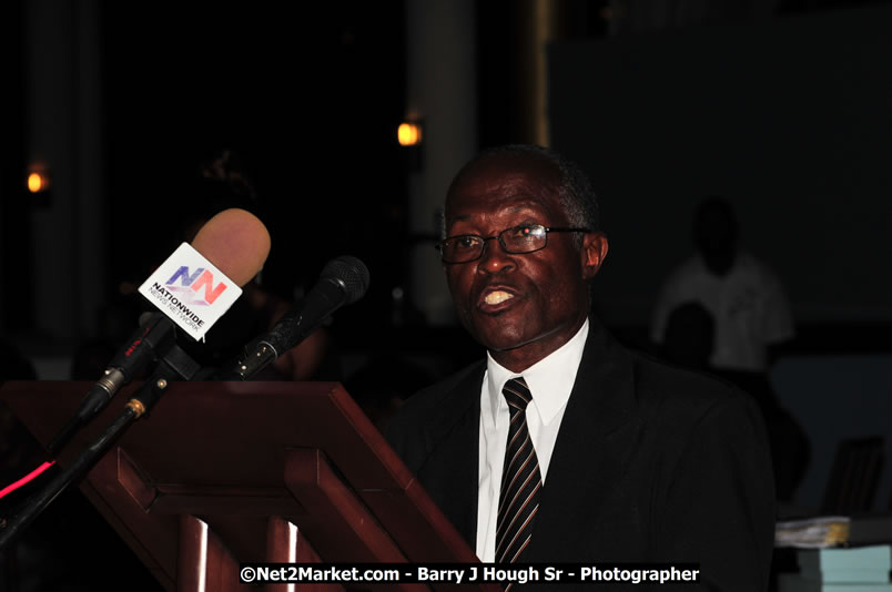 Bird of Paradise Awards & Gala @ Grand Palladium Resort & Spa [Fiesta] - Guest Honouree The Most Honourable P.J. Patterson ON, PC, QC - Hanover Jamaica Travel Guide - Lucea Jamaica Travel Guide is an Internet Travel - Tourism Resource Guide to the Parish of Hanover and Lucea area of Jamaica - http://www.hanoverjamaicatravelguide.com - http://.www.luceajamaicatravelguide.com