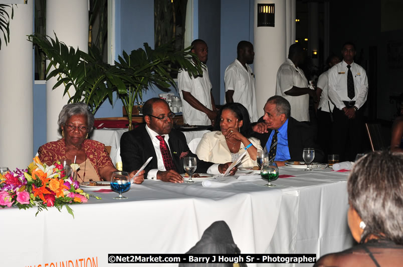 Bird of Paradise Awards & Gala @ Grand Palladium Resort & Spa [Fiesta] - Guest Honouree The Most Honourable P.J. Patterson ON, PC, QC - Hanover Jamaica Travel Guide - Lucea Jamaica Travel Guide is an Internet Travel - Tourism Resource Guide to the Parish of Hanover and Lucea area of Jamaica - http://www.hanoverjamaicatravelguide.com - http://.www.luceajamaicatravelguide.com