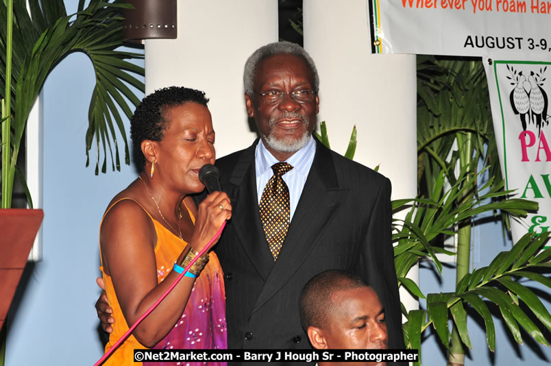 Bird of Paradise Awards & Gala @ Grand Palladium Resort & Spa [Fiesta] - Guest Honouree The Most Honourable P.J. Patterson ON, PC, QC - Hanover Jamaica Travel Guide - Lucea Jamaica Travel Guide is an Internet Travel - Tourism Resource Guide to the Parish of Hanover and Lucea area of Jamaica - http://www.hanoverjamaicatravelguide.com - http://.www.luceajamaicatravelguide.com