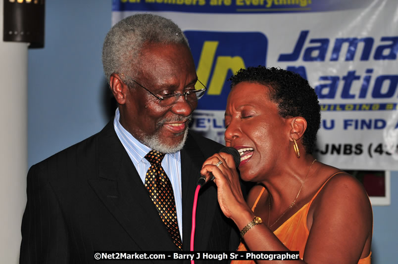 Bird of Paradise Awards & Gala @ Grand Palladium Resort & Spa [Fiesta] - Guest Honouree The Most Honourable P.J. Patterson ON, PC, QC - Hanover Jamaica Travel Guide - Lucea Jamaica Travel Guide is an Internet Travel - Tourism Resource Guide to the Parish of Hanover and Lucea area of Jamaica - http://www.hanoverjamaicatravelguide.com - http://.www.luceajamaicatravelguide.com