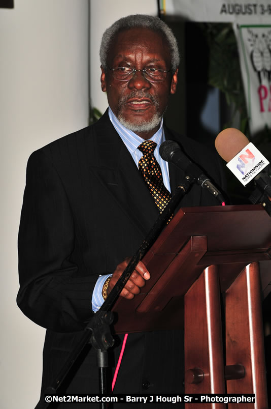 Bird of Paradise Awards & Gala @ Grand Palladium Resort & Spa [Fiesta] - Guest Honouree The Most Honourable P.J. Patterson ON, PC, QC - Hanover Jamaica Travel Guide - Lucea Jamaica Travel Guide is an Internet Travel - Tourism Resource Guide to the Parish of Hanover and Lucea area of Jamaica - http://www.hanoverjamaicatravelguide.com - http://.www.luceajamaicatravelguide.com