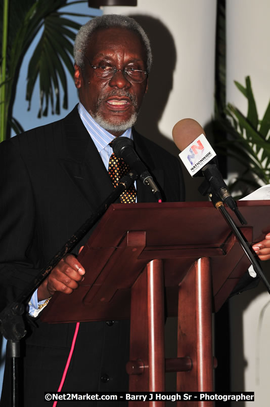 Bird of Paradise Awards & Gala @ Grand Palladium Resort & Spa [Fiesta] - Guest Honouree The Most Honourable P.J. Patterson ON, PC, QC - Hanover Jamaica Travel Guide - Lucea Jamaica Travel Guide is an Internet Travel - Tourism Resource Guide to the Parish of Hanover and Lucea area of Jamaica - http://www.hanoverjamaicatravelguide.com - http://.www.luceajamaicatravelguide.com