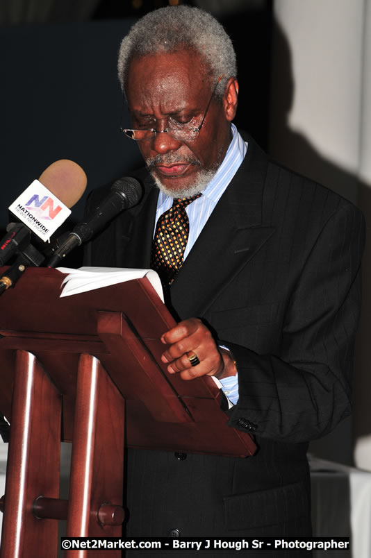 Bird of Paradise Awards & Gala @ Grand Palladium Resort & Spa [Fiesta] - Guest Honouree The Most Honourable P.J. Patterson ON, PC, QC - Hanover Jamaica Travel Guide - Lucea Jamaica Travel Guide is an Internet Travel - Tourism Resource Guide to the Parish of Hanover and Lucea area of Jamaica - http://www.hanoverjamaicatravelguide.com - http://.www.luceajamaicatravelguide.com