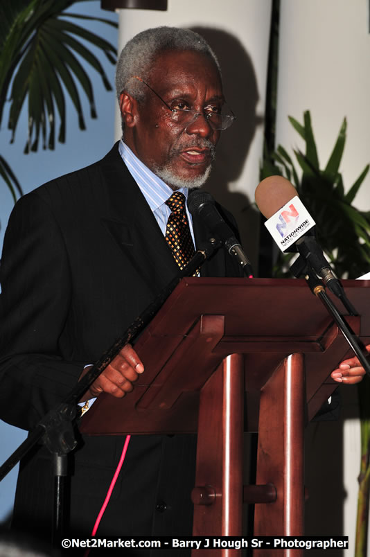 Bird of Paradise Awards & Gala @ Grand Palladium Resort & Spa [Fiesta] - Guest Honouree The Most Honourable P.J. Patterson ON, PC, QC - Hanover Jamaica Travel Guide - Lucea Jamaica Travel Guide is an Internet Travel - Tourism Resource Guide to the Parish of Hanover and Lucea area of Jamaica - http://www.hanoverjamaicatravelguide.com - http://.www.luceajamaicatravelguide.com