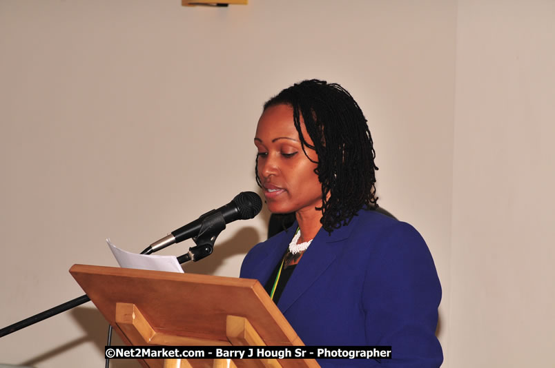 Investments & Business Forum 2008 & Expo - Brand Hanover - Featured Speaker: Mrs. Diana McIntyre-Pike, Country-Style Tourism Network - Hanover Jamaica Travel Guide - Lucea Jamaica Travel Guide is an Internet Travel - Tourism Resource Guide to the Parish of Hanover and Lucea area of Jamaica - http://www.hanoverjamaicatravelguide.com - http://.www.luceajamaicatravelguide.com