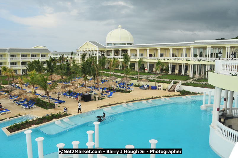 Grand Palladium Resort & Spa [Fiesta] - Hanover, Jamaica - Host of the Hanover Homecoming Foundation Celebration - Hanover Jamaica Travel Guide - Lucea Jamaica Travel Guide is an Internet Travel - Tourism Resource Guide to the Parish of Hanover and Lucea area of Jamaica - http://www.hanoverjamaicatravelguide.com - http://.www.luceajamaicatravelguide.com