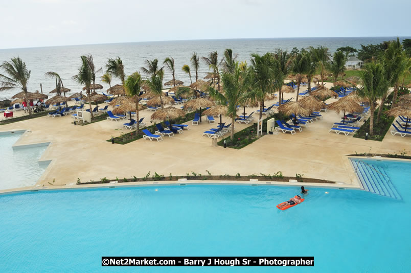 Grand Palladium Resort & Spa [Fiesta] - Hanover, Jamaica - Host of the Hanover Homecoming Foundation Celebration - Hanover Jamaica Travel Guide - Lucea Jamaica Travel Guide is an Internet Travel - Tourism Resource Guide to the Parish of Hanover and Lucea area of Jamaica - http://www.hanoverjamaicatravelguide.com - http://.www.luceajamaicatravelguide.com