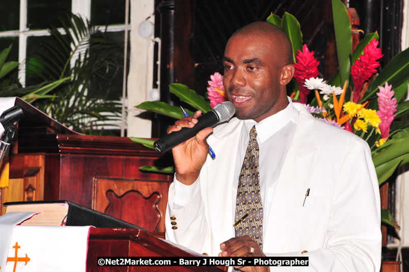 Praise Evening of Excellence Concert Lucea United Church - Hanover Jamaica Travel Guide - Lucea Jamaica Travel Guide is an Internet Travel - Tourism Resource Guide to the Parish of Hanover and Lucea area of Jamaica - http://www.hanoverjamaicatravelguide.com - http://.www.luceajamaicatravelguide.com