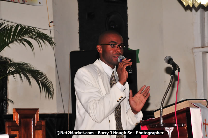 Praise Evening of Excellence Concert Lucea United Church - Hanover Jamaica Travel Guide - Lucea Jamaica Travel Guide is an Internet Travel - Tourism Resource Guide to the Parish of Hanover and Lucea area of Jamaica - http://www.hanoverjamaicatravelguide.com - http://.www.luceajamaicatravelguide.com