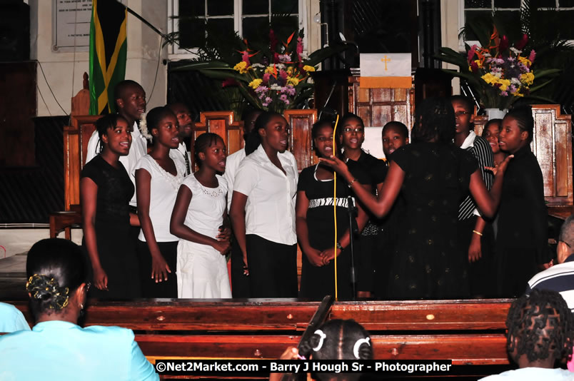 Praise Evening of Excellence Concert Lucea United Church - Hanover Jamaica Travel Guide - Lucea Jamaica Travel Guide is an Internet Travel - Tourism Resource Guide to the Parish of Hanover and Lucea area of Jamaica - http://www.hanoverjamaicatravelguide.com - http://.www.luceajamaicatravelguide.com