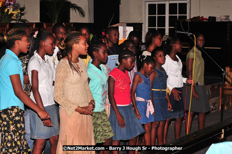 Praise Evening of Excellence Concert Lucea United Church - Hanover Jamaica Travel Guide - Lucea Jamaica Travel Guide is an Internet Travel - Tourism Resource Guide to the Parish of Hanover and Lucea area of Jamaica - http://www.hanoverjamaicatravelguide.com - http://.www.luceajamaicatravelguide.com