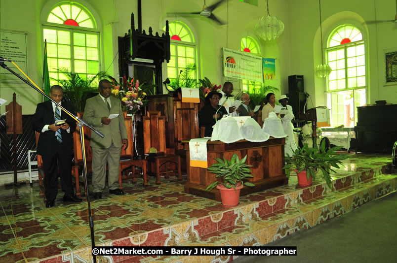 Lucea United Church - United Church in Jamaica and Cayman Islands - Worship Service & Celebration of the Sacrament of Holy Communion - Special Guests: Hanover Homecoming Foundation & His Excellency The Most Honourable Professor Sir Kenneth Hall Governor General of Jamaica - Hanover Jamaica Travel Guide - Lucea Jamaica Travel Guide is an Internet Travel - Tourism Resource Guide to the Parish of Hanover and Lucea area of Jamaica - http://www.hanoverjamaicatravelguide.com - http://.www.luceajamaicatravelguide.com