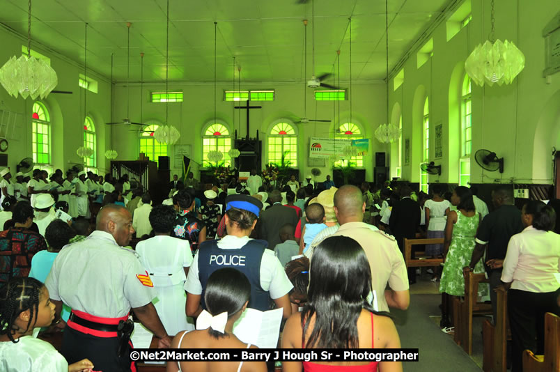 Lucea United Church - United Church in Jamaica and Cayman Islands - Worship Service & Celebration of the Sacrament of Holy Communion - Special Guests: Hanover Homecoming Foundation & His Excellency The Most Honourable Professor Sir Kenneth Hall Governor General of Jamaica - Hanover Jamaica Travel Guide - Lucea Jamaica Travel Guide is an Internet Travel - Tourism Resource Guide to the Parish of Hanover and Lucea area of Jamaica - http://www.hanoverjamaicatravelguide.com - http://.www.luceajamaicatravelguide.com