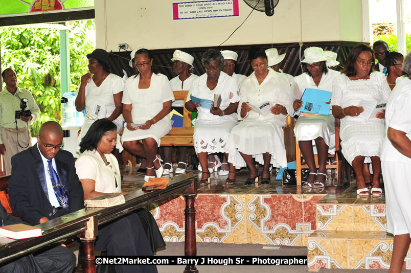 Lucea United Church - United Church in Jamaica and Cayman Islands - Worship Service & Celebration of the Sacrament of Holy Communion - Special Guests: Hanover Homecoming Foundation & His Excellency The Most Honourable Professor Sir Kenneth Hall Governor General of Jamaica - Hanover Jamaica Travel Guide - Lucea Jamaica Travel Guide is an Internet Travel - Tourism Resource Guide to the Parish of Hanover and Lucea area of Jamaica - http://www.hanoverjamaicatravelguide.com - http://.www.luceajamaicatravelguide.com