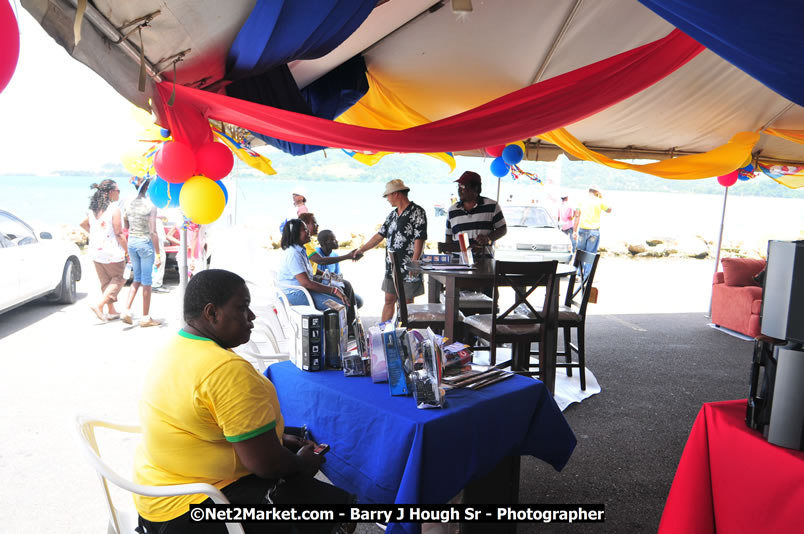 Lucea Cross the Harbour @ Lucea Car Park...! All Day Event - Cross the Harbour Swim, Boat Rides, and Entertainment for the Family, Concert Featuring: Bushman, George Nooks. Little Hero, Bushi One String, Dog Rice and many Local Artists - Friday, August 1, 2008 - Lucea, Hanover, Jamaica W.I. - Hanover Jamaica Travel Guide - Lucea Jamaica Travel Guide is an Internet Travel - Tourism Resource Guide to the Parish of Hanover and Lucea area of Jamaica