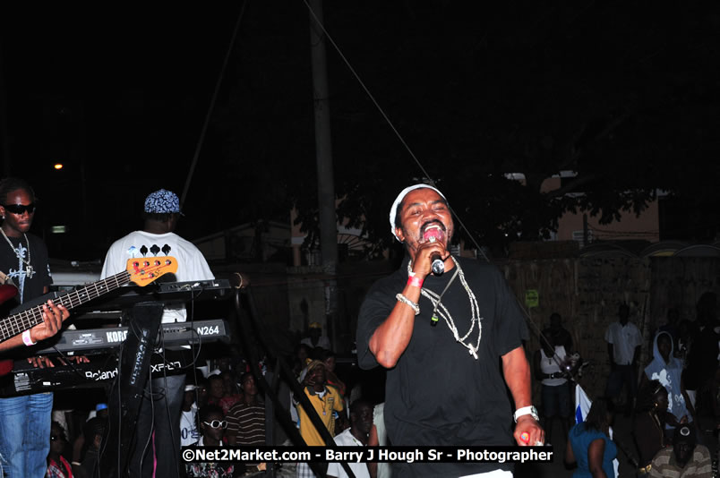 Lucea Cross the Harbour @ Lucea Car Park...! All Day Event - Cross the Harbour Swim, Boat Rides, and Entertainment for the Family, Concert Featuring: Bushman, George Nooks. Little Hero, Bushi One String, Dog Rice and many Local Artists - Friday, August 1, 2008 - Lucea, Hanover, Jamaica W.I. - Hanover Jamaica Travel Guide - Lucea Jamaica Travel Guide is an Internet Travel - Tourism Resource Guide to the Parish of Hanover and Lucea area of Jamaica - http://www.hanoverjamaicatravelguide.com - http://.www.luceajamaicatravelguide.com