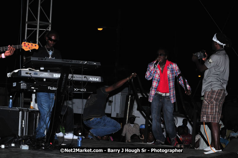 Lucea Cross the Harbour @ Lucea Car Park...! All Day Event - Cross the Harbour Swim, Boat Rides, and Entertainment for the Family, Concert Featuring: Bushman, George Nooks. Little Hero, Bushi One String, Dog Rice and many Local Artists - Friday, August 1, 2008 - Lucea, Hanover, Jamaica W.I. - Hanover Jamaica Travel Guide - Lucea Jamaica Travel Guide is an Internet Travel - Tourism Resource Guide to the Parish of Hanover and Lucea area of Jamaica - http://www.hanoverjamaicatravelguide.com - http://.www.luceajamaicatravelguide.com