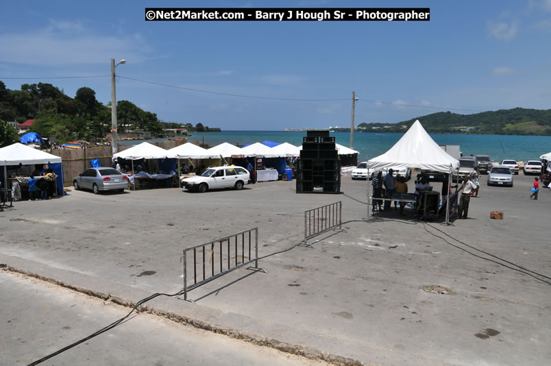 Lucea Cross the Harbour @ Lucea Car Park...! All Day Event - Cross the Harbour Swim, Boat Rides, and Entertainment for the Family, Concert Featuring: Bushman, George Nooks. Little Hero, Bushi One String, Dog Rice and many Local Artists - Friday, August 1, 2008 - Lucea, Hanover, Jamaica W.I. - Hanover Jamaica Travel Guide - Lucea Jamaica Travel Guide is an Internet Travel - Tourism Resource Guide to the Parish of Hanover and Lucea area of Jamaica