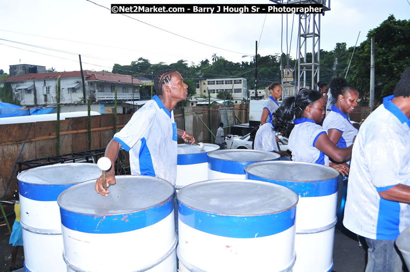 Lucea Cross the Harbour @ Lucea Car Park...! All Day Event - Cross the Harbour Swim, Boat Rides, and Entertainment for the Family, Concert Featuring: Bushman, George Nooks. Little Hero, Bushi One String, Dog Rice and many Local Artists - Friday, August 1, 2008 - Lucea, Hanover, Jamaica W.I. - Hanover Jamaica Travel Guide - Lucea Jamaica Travel Guide is an Internet Travel - Tourism Resource Guide to the Parish of Hanover and Lucea area of Jamaica