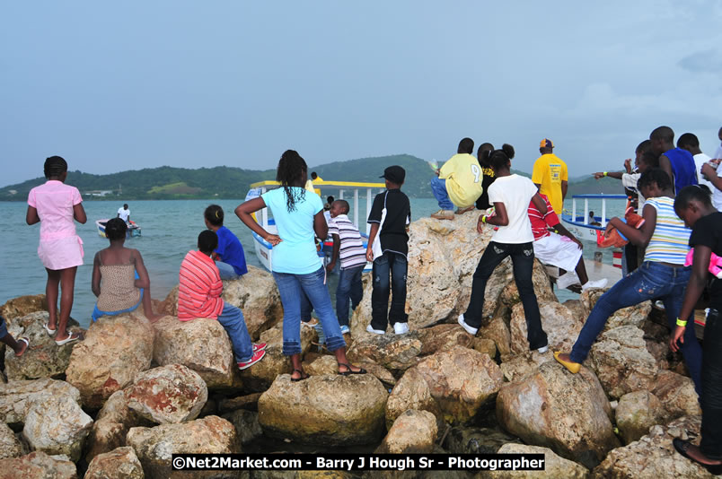 Lucea Cross the Harbour @ Lucea Car Park...! All Day Event - Cross the Harbour Swim, Boat Rides, and Entertainment for the Family, Concert Featuring: Bushman, George Nooks. Little Hero, Bushi One String, Dog Rice and many Local Artists - Friday, August 1, 2008 - Lucea, Hanover, Jamaica W.I. - Hanover Jamaica Travel Guide - Lucea Jamaica Travel Guide is an Internet Travel - Tourism Resource Guide to the Parish of Hanover and Lucea area of Jamaica