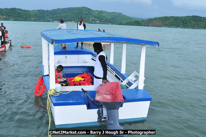 Lucea Cross the Harbour @ Lucea Car Park...! All Day Event - Cross the Harbour Swim, Boat Rides, and Entertainment for the Family, Concert Featuring: Bushman, George Nooks. Little Hero, Bushi One String, Dog Rice and many Local Artists - Friday, August 1, 2008 - Lucea, Hanover, Jamaica W.I. - Hanover Jamaica Travel Guide - Lucea Jamaica Travel Guide is an Internet Travel - Tourism Resource Guide to the Parish of Hanover and Lucea area of Jamaica