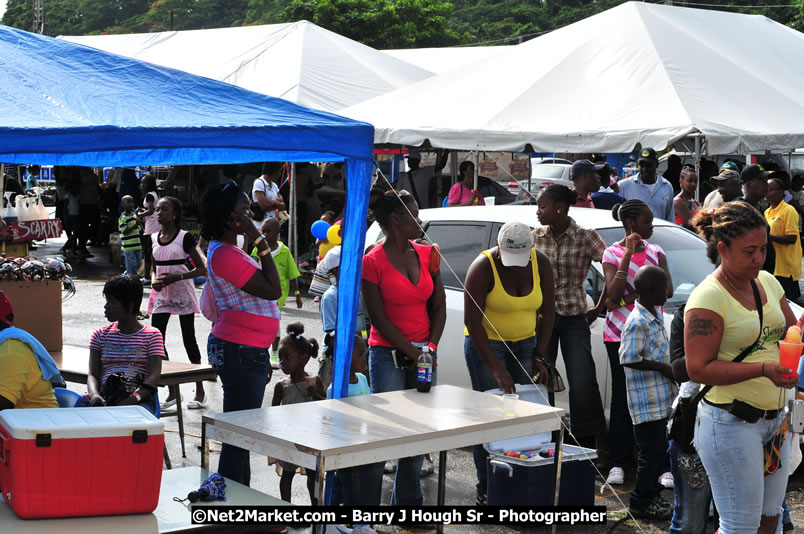 Lucea Cross the Harbour @ Lucea Car Park...! All Day Event - Cross the Harbour Swim, Boat Rides, and Entertainment for the Family, Concert Featuring: Bushman, George Nooks. Little Hero, Bushi One String, Dog Rice and many Local Artists - Friday, August 1, 2008 - Lucea, Hanover, Jamaica W.I. - Hanover Jamaica Travel Guide - Lucea Jamaica Travel Guide is an Internet Travel - Tourism Resource Guide to the Parish of Hanover and Lucea area of Jamaica