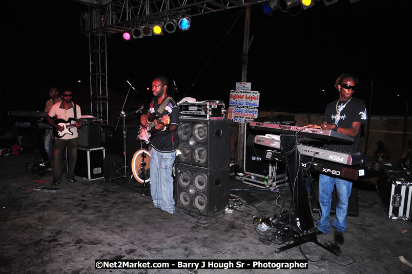 Lucea Cross the Harbour @ Lucea Car Park...! All Day Event - Cross the Harbour Swim, Boat Rides, and Entertainment for the Family, Concert Featuring: Bushman, George Nooks. Little Hero, Bushi One String, Dog Rice and many Local Artists - Friday, August 1, 2008 - Lucea, Hanover, Jamaica W.I. - Hanover Jamaica Travel Guide - Lucea Jamaica Travel Guide is an Internet Travel - Tourism Resource Guide to the Parish of Hanover and Lucea area of Jamaica