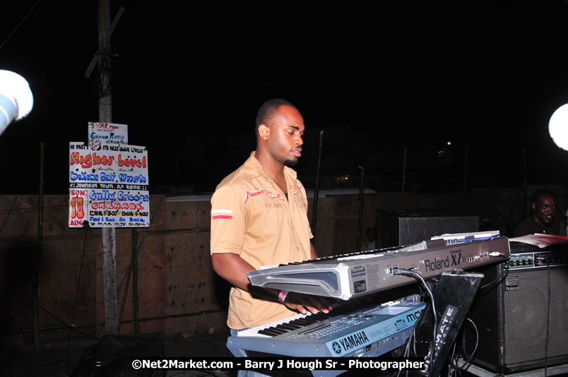 Lucea Cross the Harbour @ Lucea Car Park...! All Day Event - Cross the Harbour Swim, Boat Rides, and Entertainment for the Family, Concert Featuring: Bushman, George Nooks. Little Hero, Bushi One String, Dog Rice and many Local Artists - Friday, August 1, 2008 - Lucea, Hanover, Jamaica W.I. - Hanover Jamaica Travel Guide - Lucea Jamaica Travel Guide is an Internet Travel - Tourism Resource Guide to the Parish of Hanover and Lucea area of Jamaica - http://www.hanoverjamaicatravelguide.com - http://.www.luceajamaicatravelguide.com