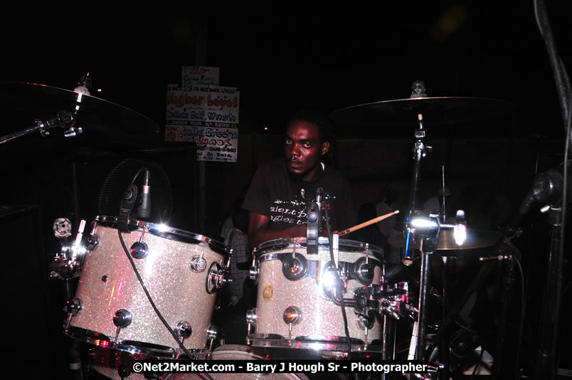 Lucea Cross the Harbour @ Lucea Car Park...! All Day Event - Cross the Harbour Swim, Boat Rides, and Entertainment for the Family, Concert Featuring: Bushman, George Nooks. Little Hero, Bushi One String, Dog Rice and many Local Artists - Friday, August 1, 2008 - Lucea, Hanover, Jamaica W.I. - Hanover Jamaica Travel Guide - Lucea Jamaica Travel Guide is an Internet Travel - Tourism Resource Guide to the Parish of Hanover and Lucea area of Jamaica - http://www.hanoverjamaicatravelguide.com - http://.www.luceajamaicatravelguide.com