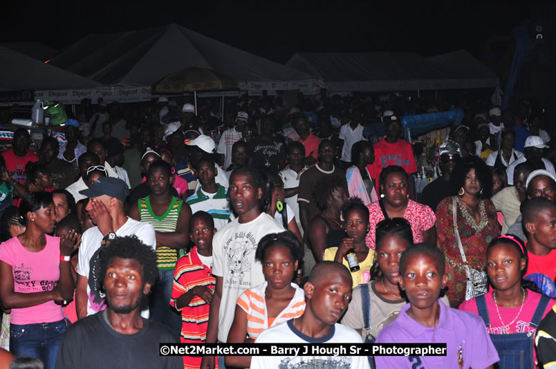 Lucea Cross the Harbour @ Lucea Car Park...! All Day Event - Cross the Harbour Swim, Boat Rides, and Entertainment for the Family, Concert Featuring: Bushman, George Nooks. Little Hero, Bushi One String, Dog Rice and many Local Artists - Friday, August 1, 2008 - Lucea, Hanover, Jamaica W.I. - Hanover Jamaica Travel Guide - Lucea Jamaica Travel Guide is an Internet Travel - Tourism Resource Guide to the Parish of Hanover and Lucea area of Jamaica - http://www.hanoverjamaicatravelguide.com - http://.www.luceajamaicatravelguide.com