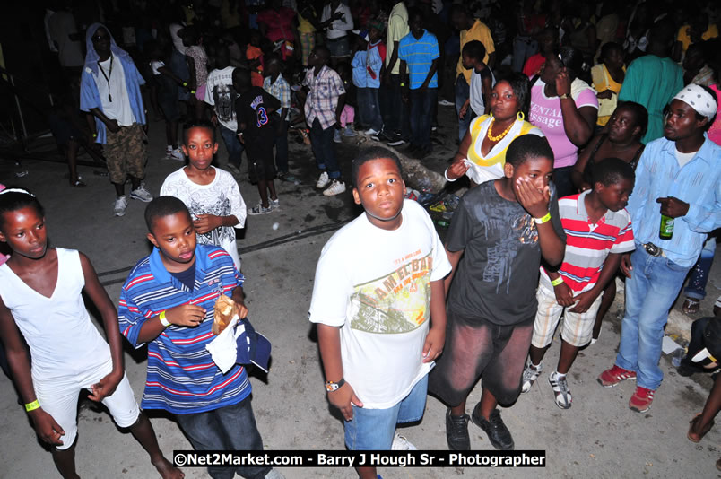 Lucea Cross the Harbour @ Lucea Car Park...! All Day Event - Cross the Harbour Swim, Boat Rides, and Entertainment for the Family, Concert Featuring: Bushman, George Nooks. Little Hero, Bushi One String, Dog Rice and many Local Artists - Friday, August 1, 2008 - Lucea, Hanover, Jamaica W.I. - Hanover Jamaica Travel Guide - Lucea Jamaica Travel Guide is an Internet Travel - Tourism Resource Guide to the Parish of Hanover and Lucea area of Jamaica - http://www.hanoverjamaicatravelguide.com - http://.www.luceajamaicatravelguide.com